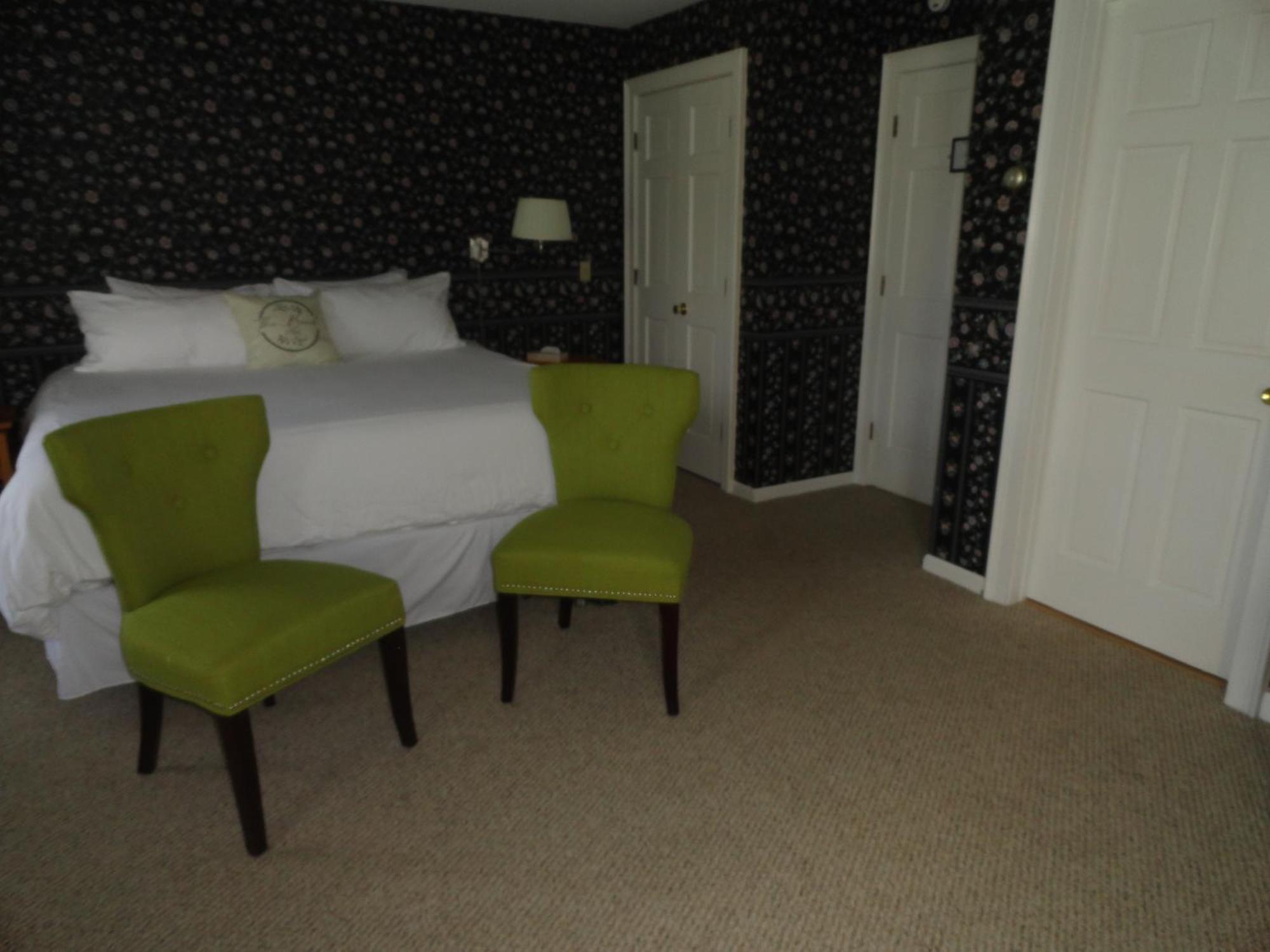 The Bond 1786 Inn (Adults Only) Warrensburg Szoba fotó